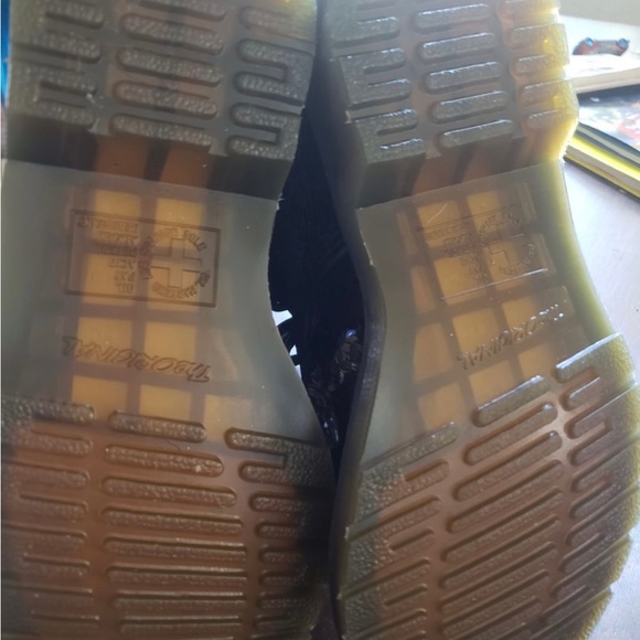 Dr. Marten’s sequel boots - Picture 3 of 5